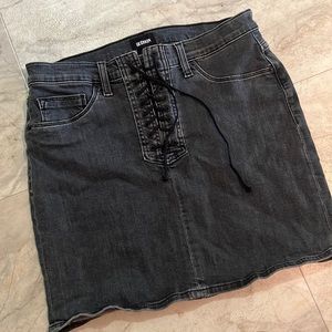 Hudson Bullocks High Rise Lace Up Skirt Size 30 Black Denim